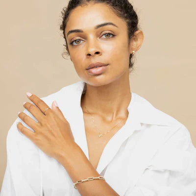 Collar Inicial de Carta de Amor | Oro